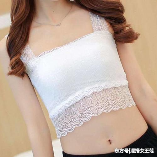 现在的姑娘真敢穿! 清凉性感的小衫直接穿出门, 美得让人窒息