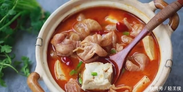 鲁菜中■来一口肥厚型爆油的山东省肥肠!hin美味!