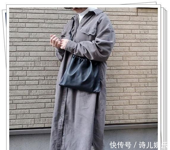  「春季造型」长款纯色连衣裙的春季穿搭look，新鲜的时尚日系风看你喜欢不