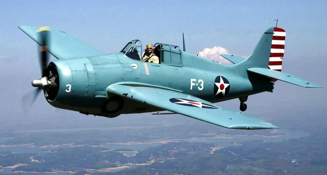 盘点在美国航母服役的历代舰载机