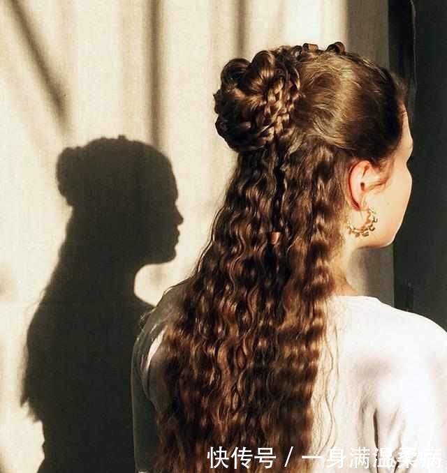 『头发』29个“维京人”的发型,男女通用,看完只恨没有长头发