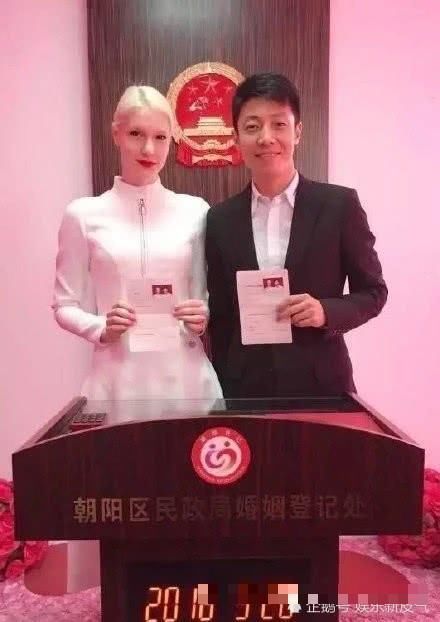 李白生下混血龙凤胎