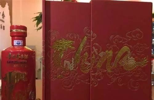  建国|郎酒、酒鬼酒、茅台建国七十年纪念酒，哪个最好看？