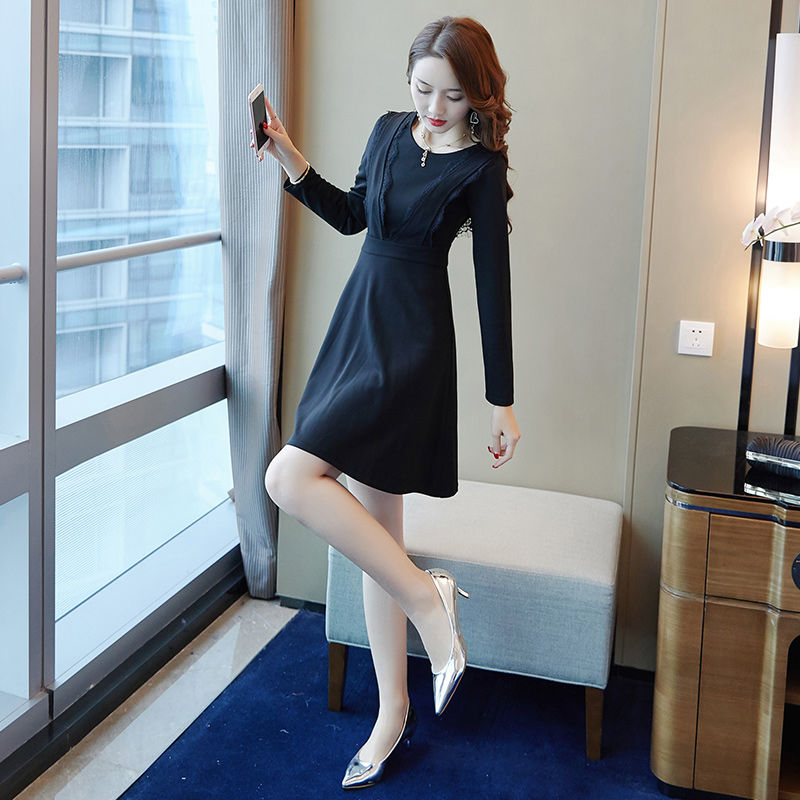 80后老婆把裙子全扔了，说今秋流行这样的小衫，时尚又减龄