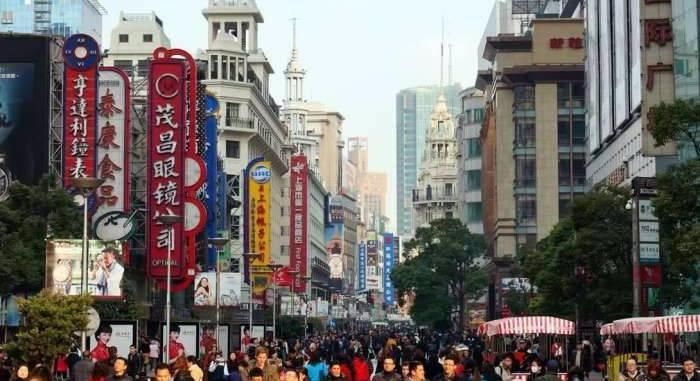  【妻管严】中国“妻管严”第一城，当地美女漂亮且彪悍，男士多