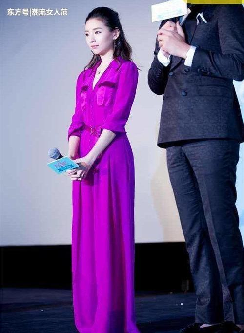 38岁董洁撞上29岁杨颖，网友：清纯脸和微笑脸的差距一目了然