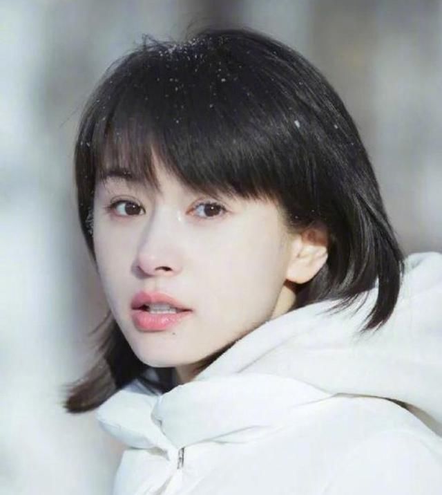  『更适合短发』女生的脸上有这三个“特征”,千万不要留黑长直,剪短发才上档次