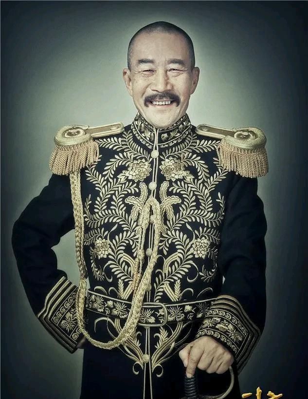  「评书」如果把《乱世枭雄》拍成电视剧会怎么样？
