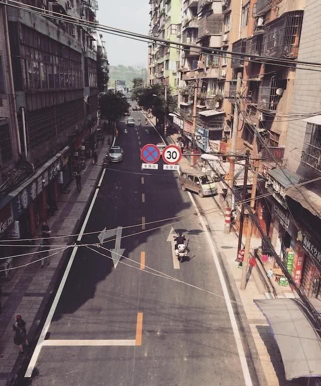 千里沱江情，万年甜城景：四川东南小城内江，它美得有点特别