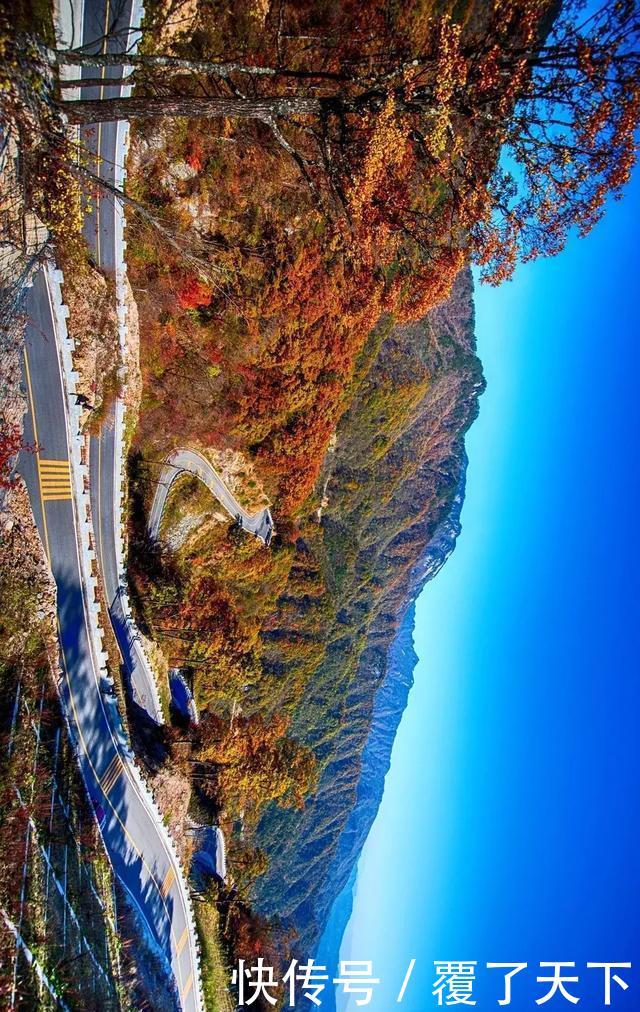 安徽旅游：大山深处一抹红，马丁公路、马鬃岭秋色美翻了