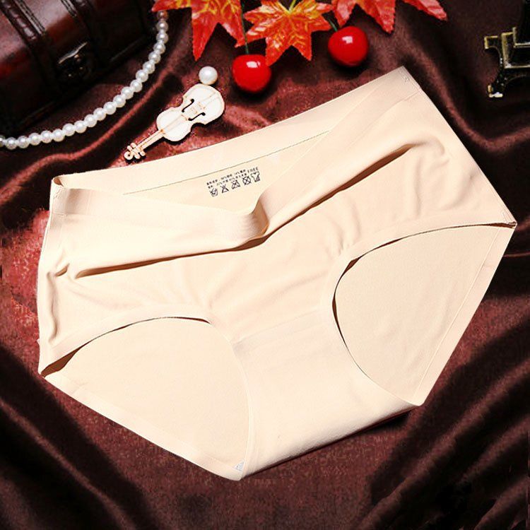 传统的女士内内落伍了!当下流行蕾丝冰丝的“双丝内内”，很舒适
