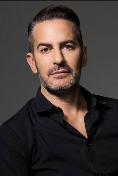  「Marc」Marc Jacobs2020年春夏款除了相机包，这些“蓝” 包也很美