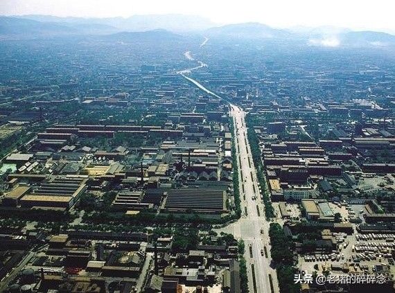 一组拍摄于40年前的中国城市航拍，来看看是否有你的家乡?