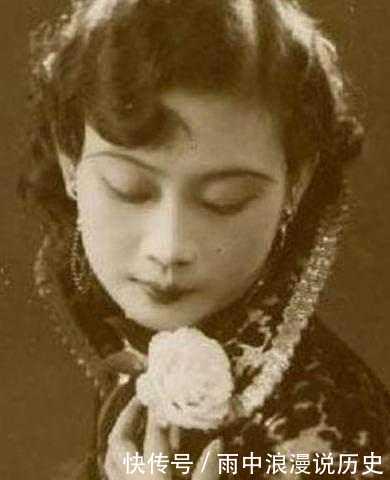 她是戴笠和毛人凤共同的情人, 生了8个孩子, 晚