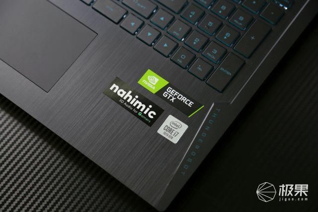  尺寸■十代酷睿i7+大尺寸高刷电竞屏，游戏发烧友亲测，你想要的它都有~