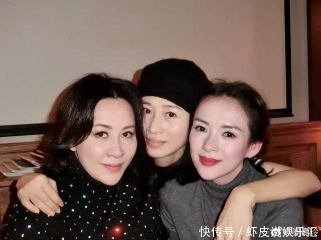 涂口红和不涂口红差距太大，热巴女神气质全无，赵丽颖被助理抢镜