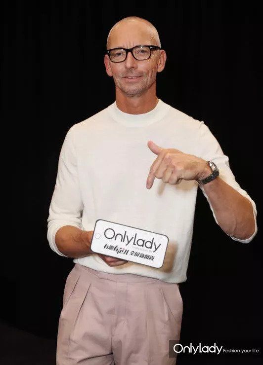 这才是高级职场装的正确打开方式啊!