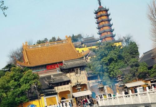  「腾飞」中国差别最大的城市，曾经都是江苏省会，如今一座落寞