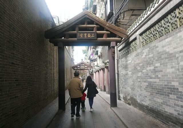  金融发展@广州闹市这个曾“书香四溢”的地方，为何变“满屋都是钱钱钱”？