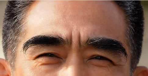  『试过』眉毛出现这4个变化，预示身体健康出现问题，试过的人都说准，快来测测