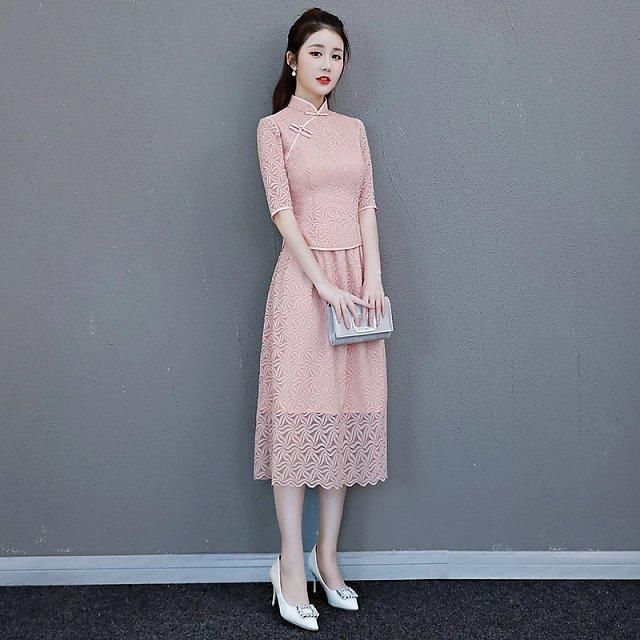 高档品质，优雅气质，花纹精美蕾丝旗袍裙！