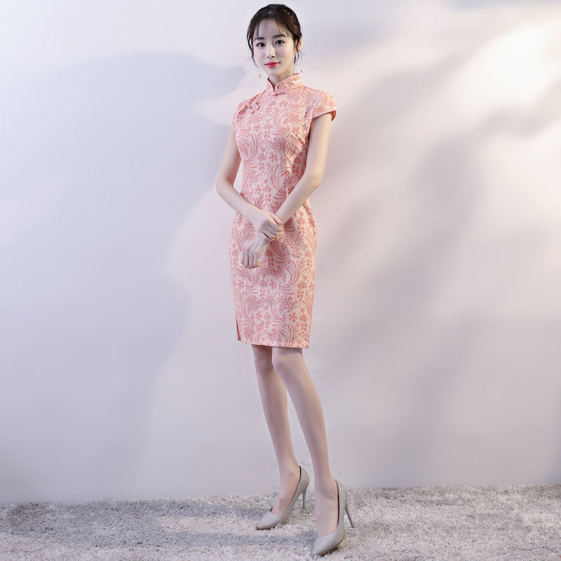 别傻傻穿真丝裙了!“改良旗袍”尽显身材高贵优雅，老公垂涎三尺