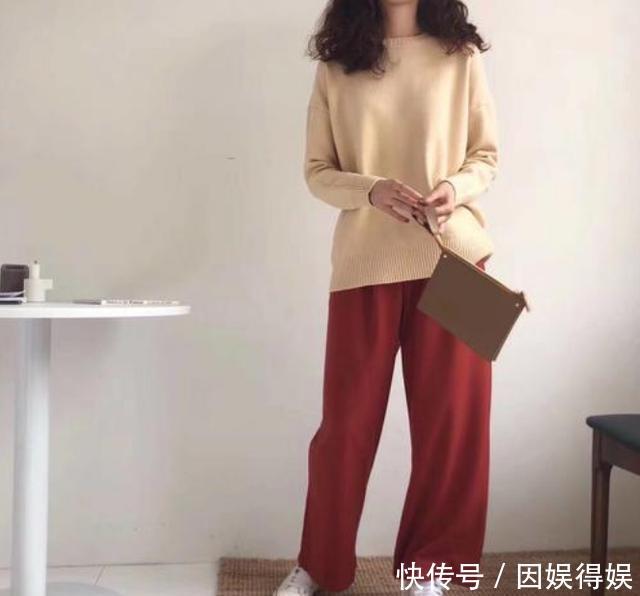 皮肤:建议皮肤黄的女性,春夏多穿这3个“高级色”,减龄显白显气质好