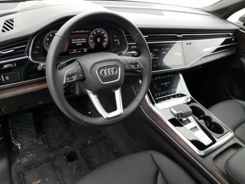  #豪华#想买豪华中大型SUV，不妨再等等，新款奥迪Q7惊喜不断