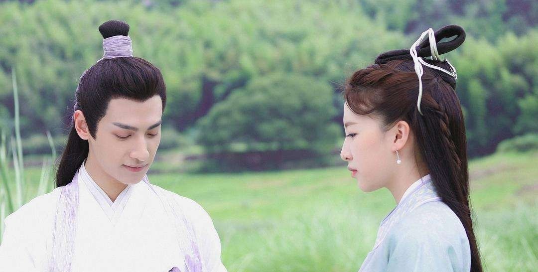 邝露■怪不得觉得《香蜜》的邝露仙子很眼熟，她竟出演过《微微一笑》？