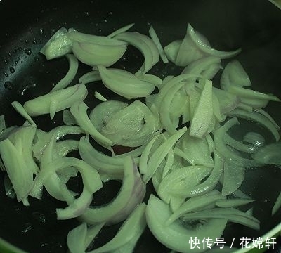 「西红柿」西红柿鸡蛋芝士焗饭