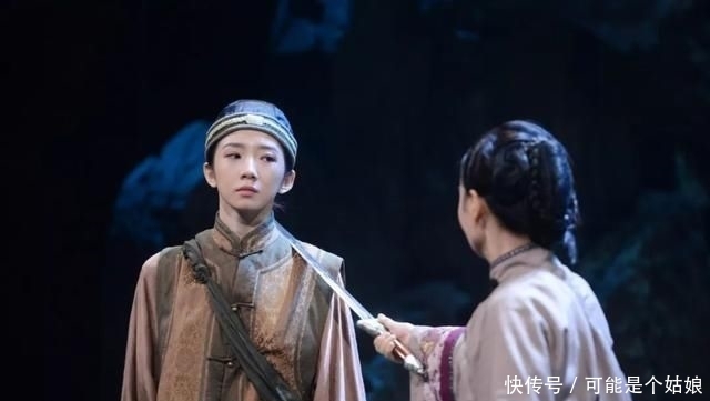 「全网」国风造型太挑人:佟丽娅杨超越惊艳全网,汤唯孟美岐却被骂爆丑