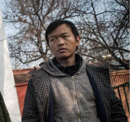 冒充王宝强＂御用替身＂骗炮女星 聊天截图曝光:睡了才有角色