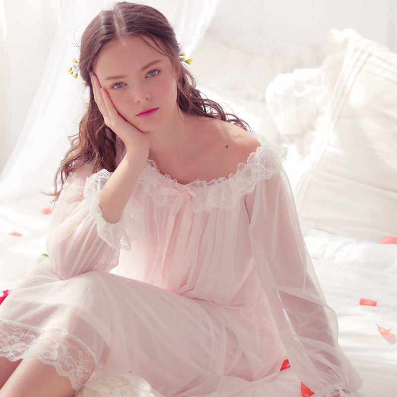 火爆今秋的“薄纱”睡衣!欧美女人最爱，在家中也能风情万种