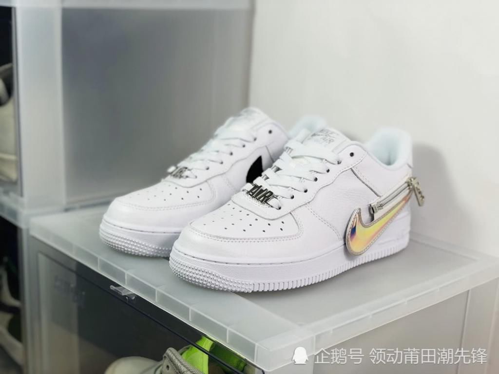  [风格]在高中年代，穿这种换钩风格的鞋子一定会有很多女生追吧