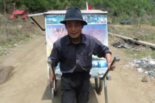  「穷游」中国第一疯，最终客死异乡：穷游30余年，徒步30多万公