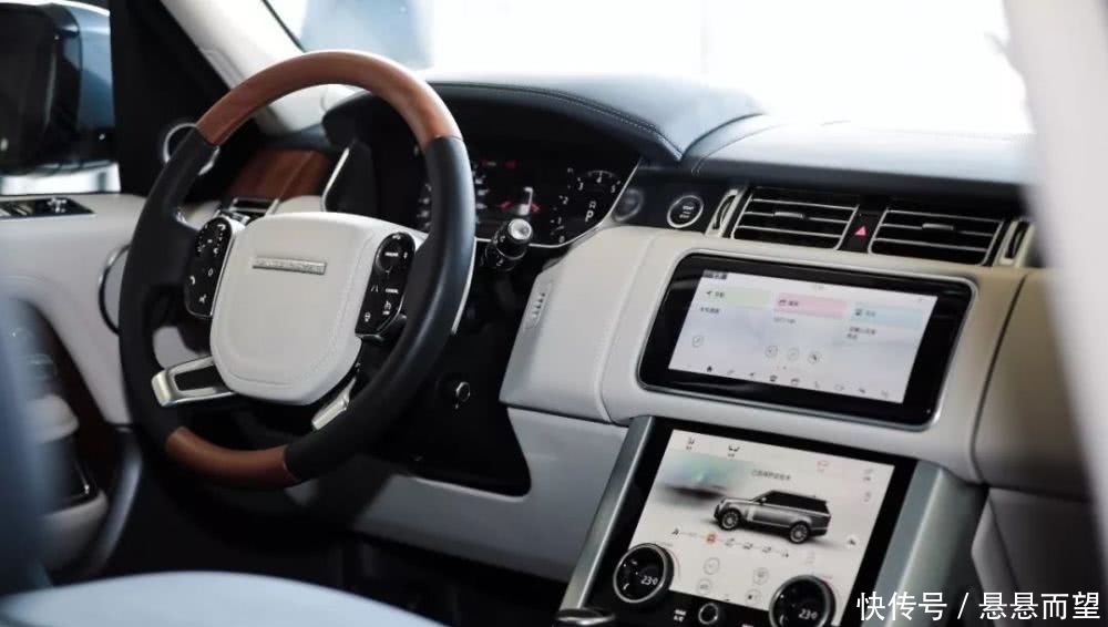 平行车路虎揽胜运动款