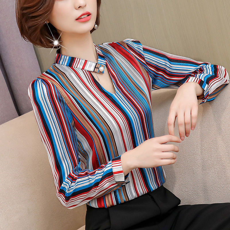 秋老虎来了，穿毛衣太热了!穿这小衫配半身裙，下一个女神就是你