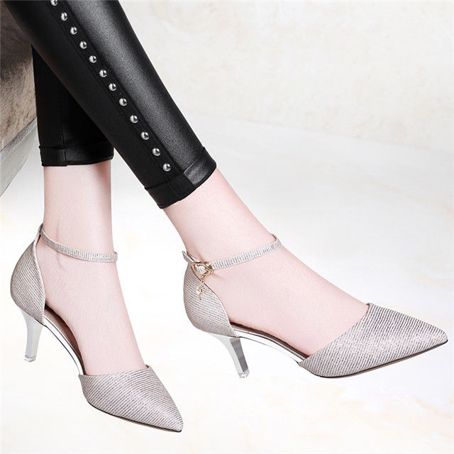 让老婆一口气买三双还不嫌多的高跟鞋，果然美呆了