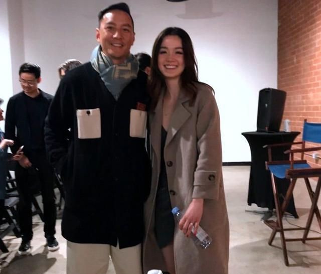 吴彦祖近照被嘲发际线太高,男神秃顶背后是香