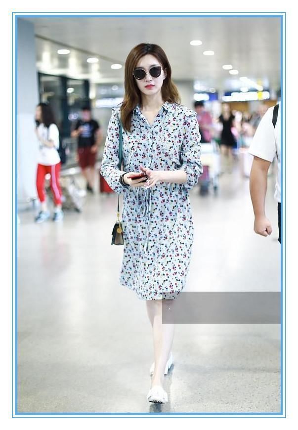 没有江疏影的气质真别穿碎花裙，像谢娜这样穿成大妈就尴尬了!