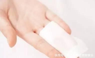 『图解』护肤品的正确使用手法图解