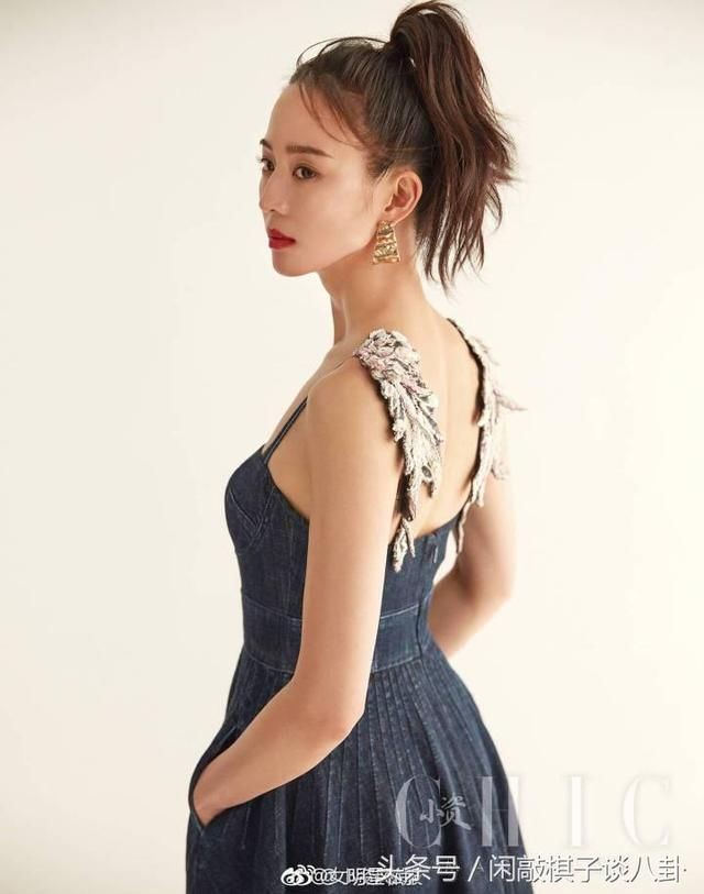 赵丽颖张钧甯撞衫，一条裙子穿出两种感觉，谁赢了网友说出真相