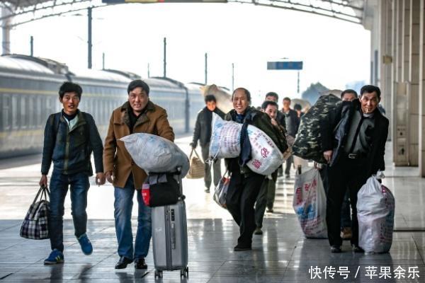 还没有到清明，有的农民工打工还不到一个月，为什么又回来了