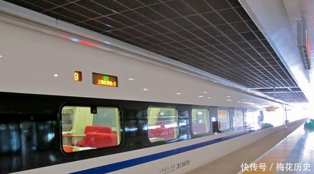  我国@我国高铁为什么要在“空中”建设？外国人评价：中国人太聪