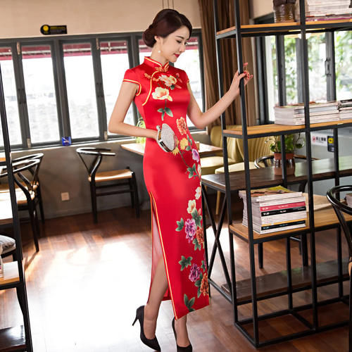 哇塞!现在的女人真会穿,改良旗袍穿得有滋有味,简直迷死人