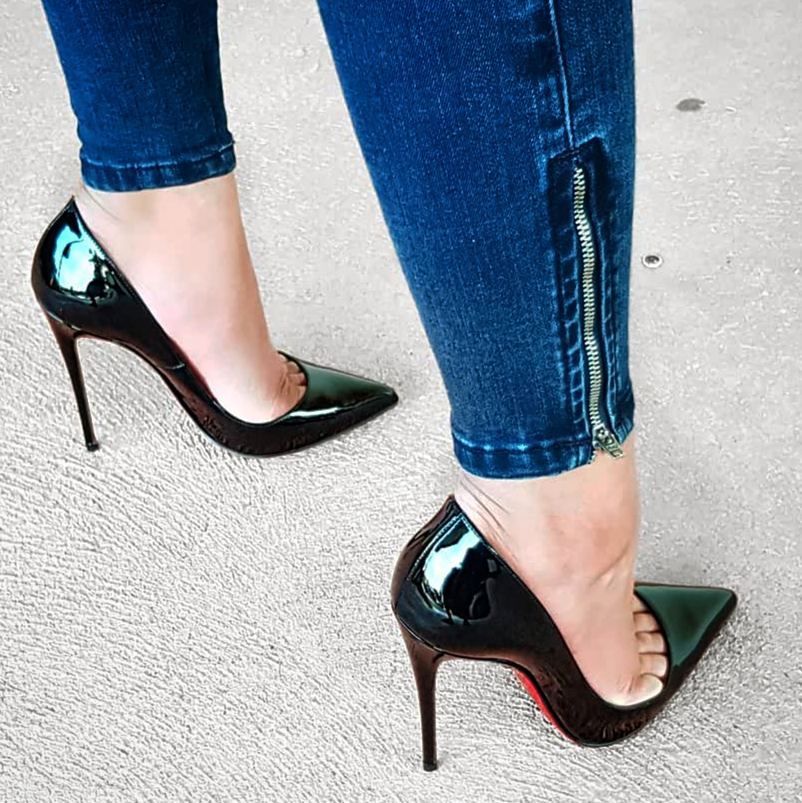 每个女人都无法抗拒高跟鞋的魔力?