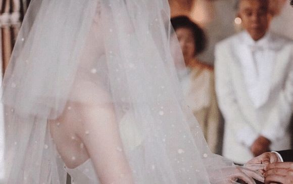 『单眼皮』有这3缺点的女孩,千万不要自卑,18岁后迟早会逆袭成“校花”