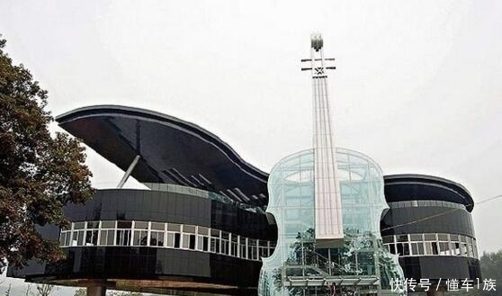 世界上最奇特的十大建筑，越南大叻：疯狂的房子