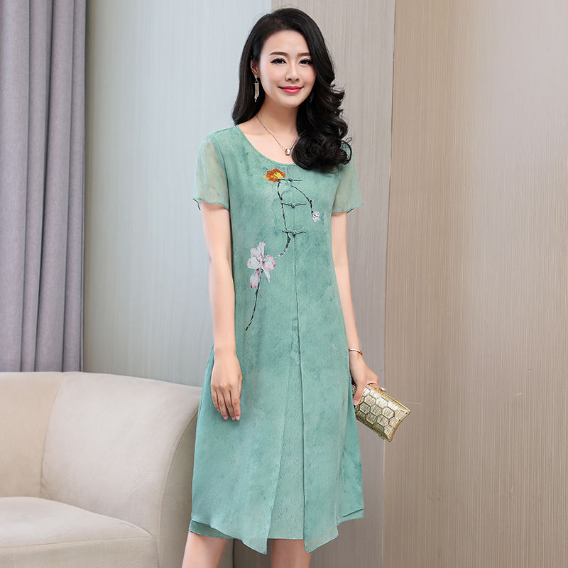 真丝连衣裙贵死了!说实话我买不起，但这几款看一眼都觉得值了