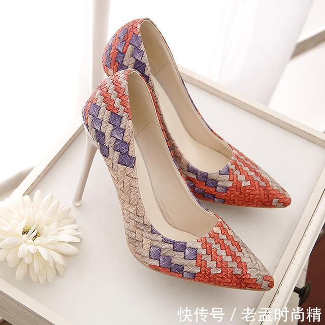  #舒适#柔美又不失气质的高跟鞋，尽显优雅和奢华的魅力！
